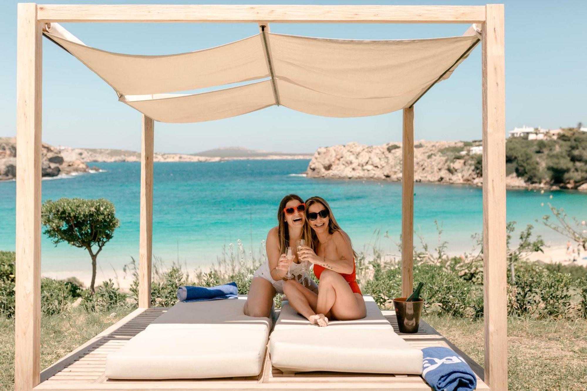 Club Hotel Aguamarina อาเรนาล เดน กาสเตล ภายนอก รูปภาพ